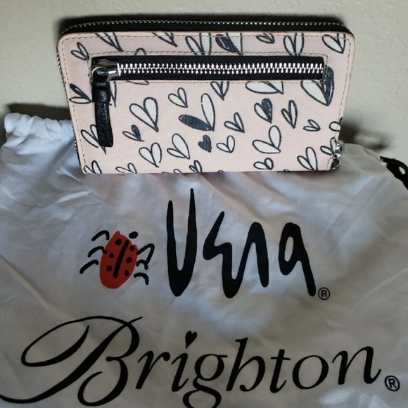 SOLD Brighton Vera Pale Pink w/ Hearts Tech Wallet - Picture 2 of 6